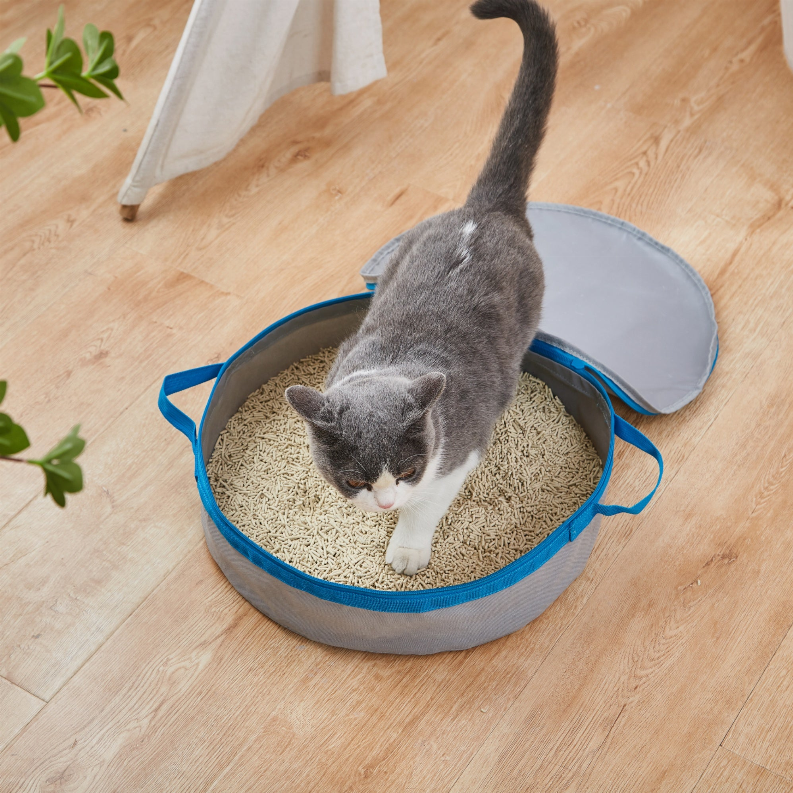 Mr. Peanut's PortaPotty Litter Box for Traveling Kitties - Luxvetco