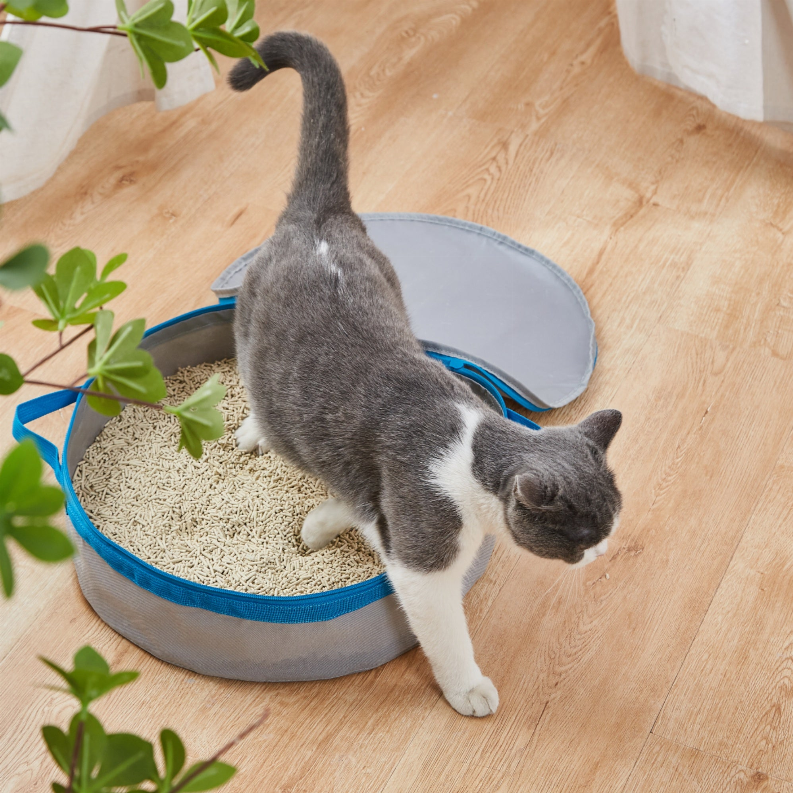 Mr. Peanut's PortaPotty Litter Box for Traveling Kitties - Luxvetco