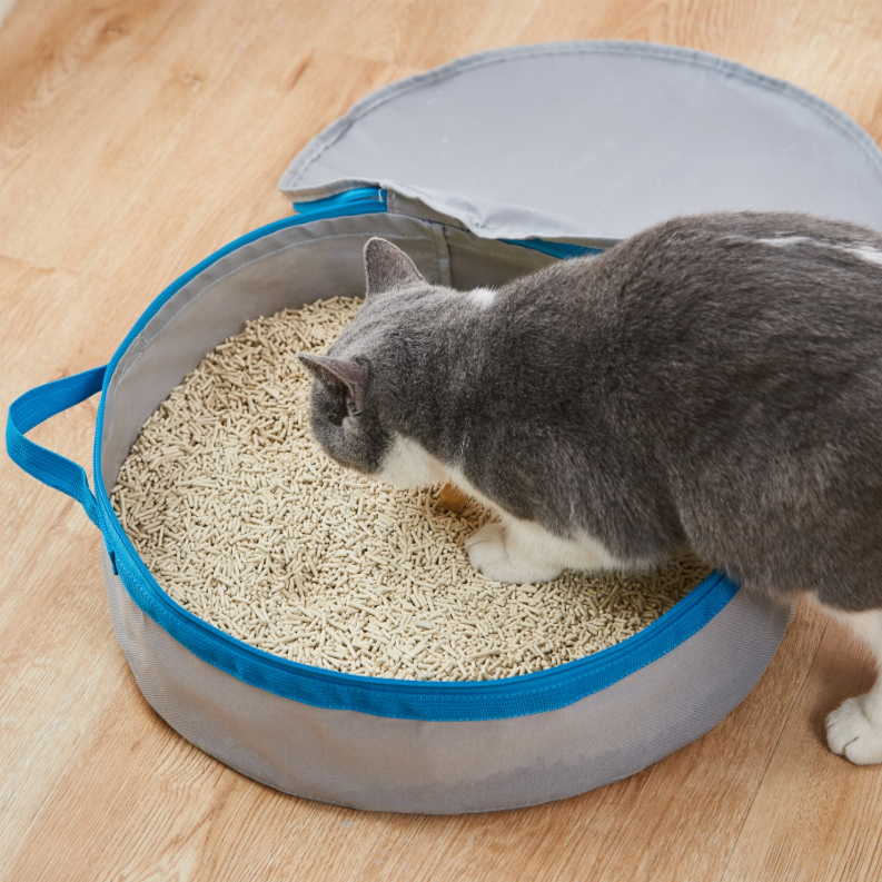 Mr. Peanut's PortaPotty Litter Box for Traveling Kitties - Luxvetco