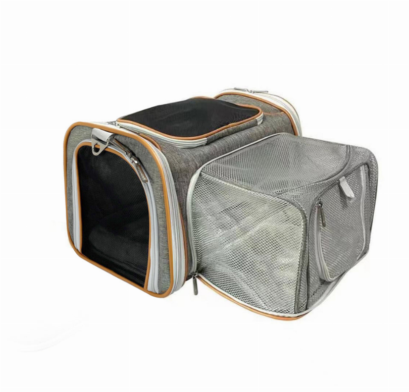 Mr. Peanut's Platinum Series Expandable Pet Carrier - Luxvetco