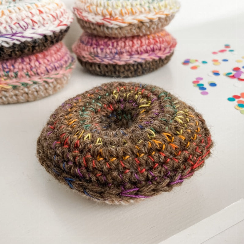 Catnip Donut Cat Toy - Luxvetco