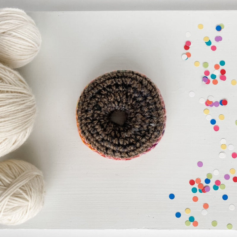 Catnip Donut Cat Toy - Luxvetco