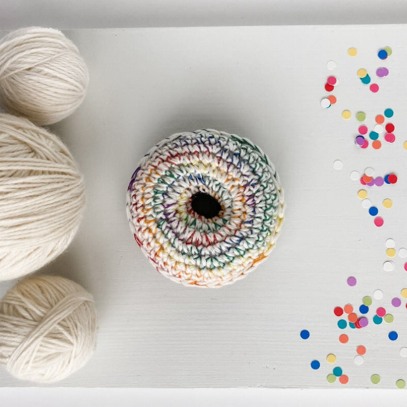 Catnip Donut Cat Toy - Luxvetco
