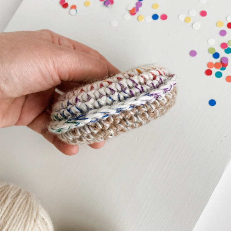 Catnip Donut Cat Toy - Luxvetco